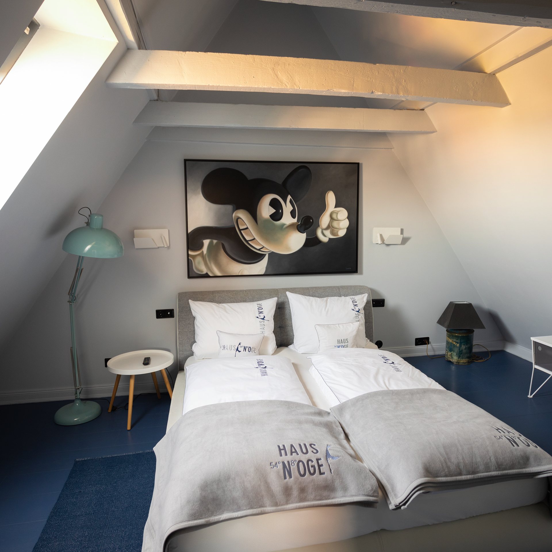 APARTMENT MIT DER ROTEN TÜR – Ansicht 3